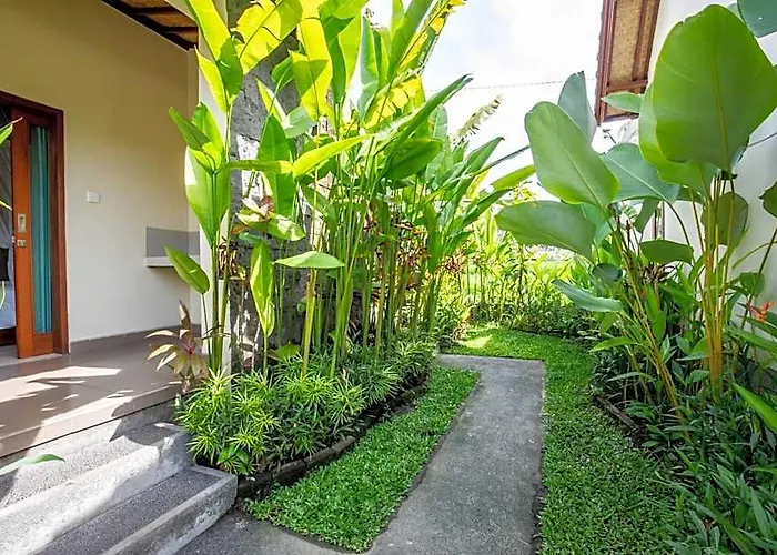 Sisin Ubud View ホリデーパーク Kemenuh